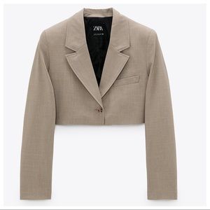 NWT. Zara Mid Mint Topstitched Cropped Blazer. Size XS.